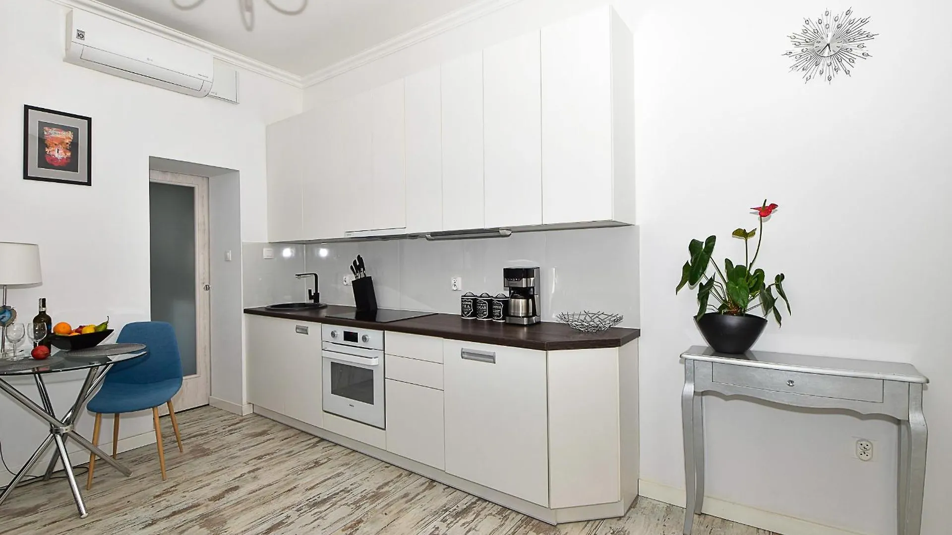 Apartment Komfortowe Apartamenty Przy Rynku Klimatyzacja Wroclaw